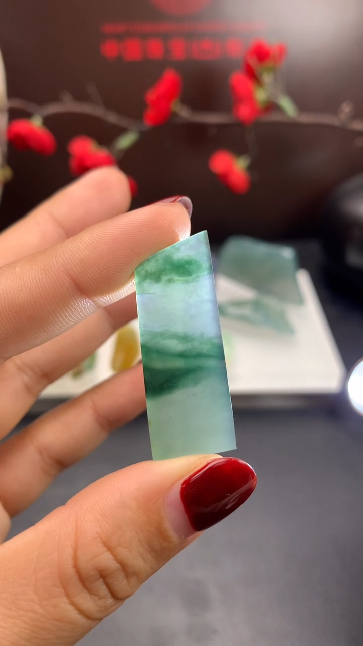 【闪购商品】定制翡翠未镶嵌          