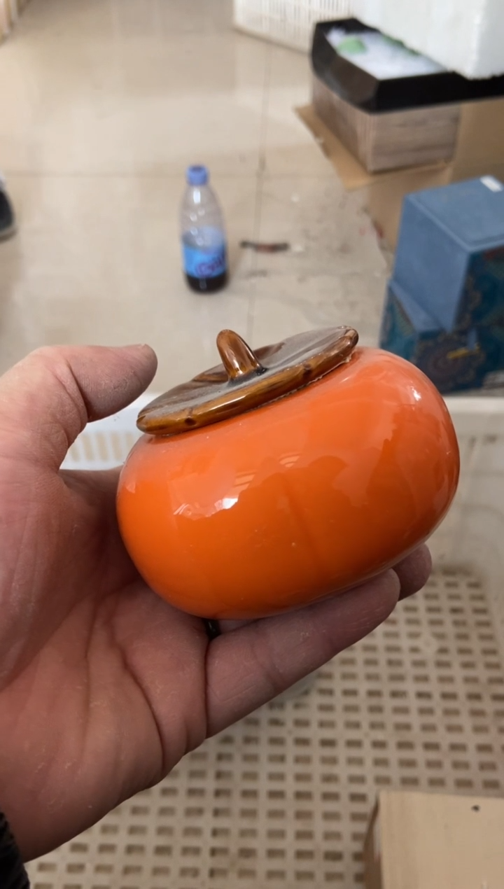 杯无运费险有瑕疵的摄影的产品有使用过的痕迹有点脏介意勿拍