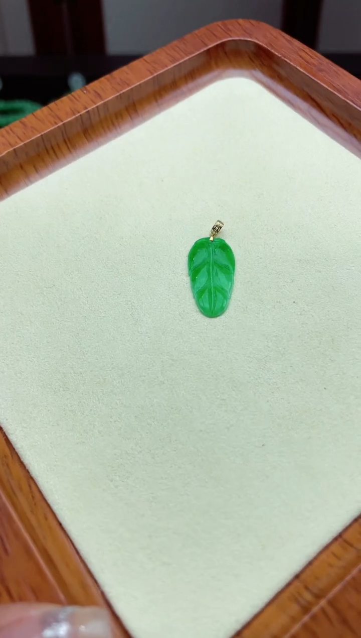 【闪购商品】翡翠手链未镶嵌翡翠