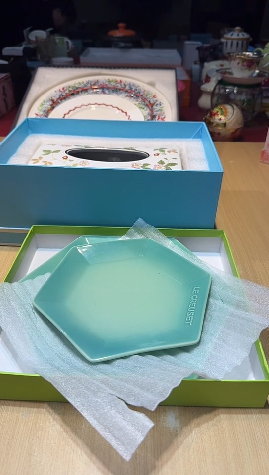 瓷片生活的本意是开心阿@@1