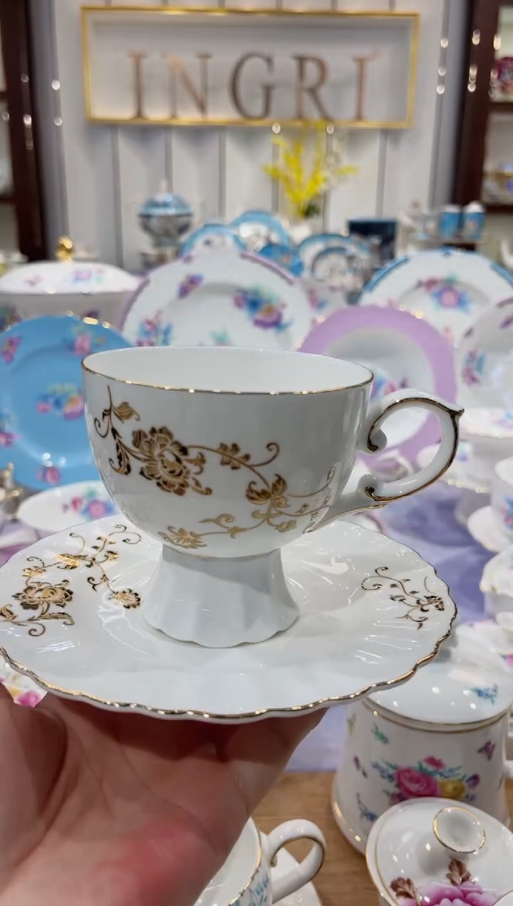 36%以上骨粉骨瓷杯碟