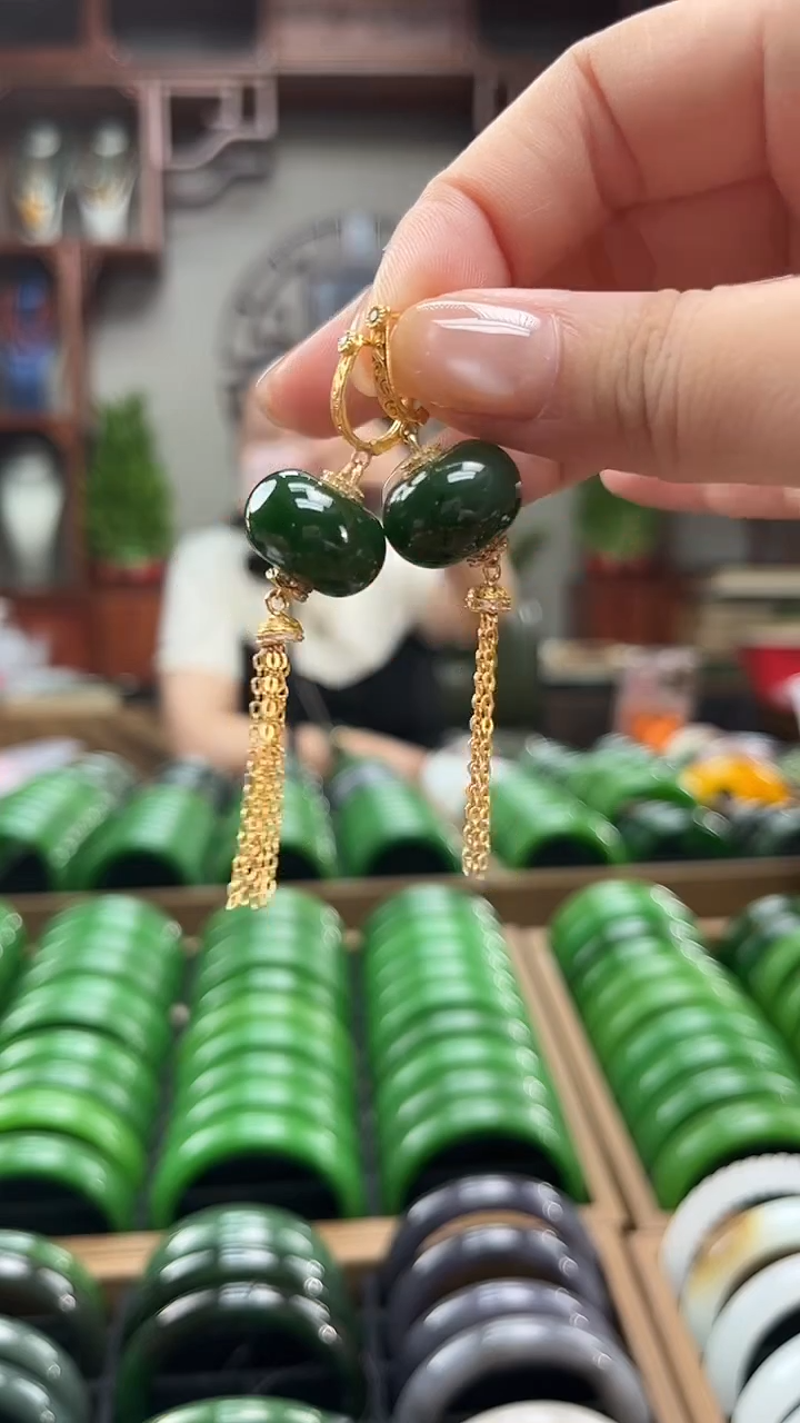 未镶嵌和田玉耳饰耳环