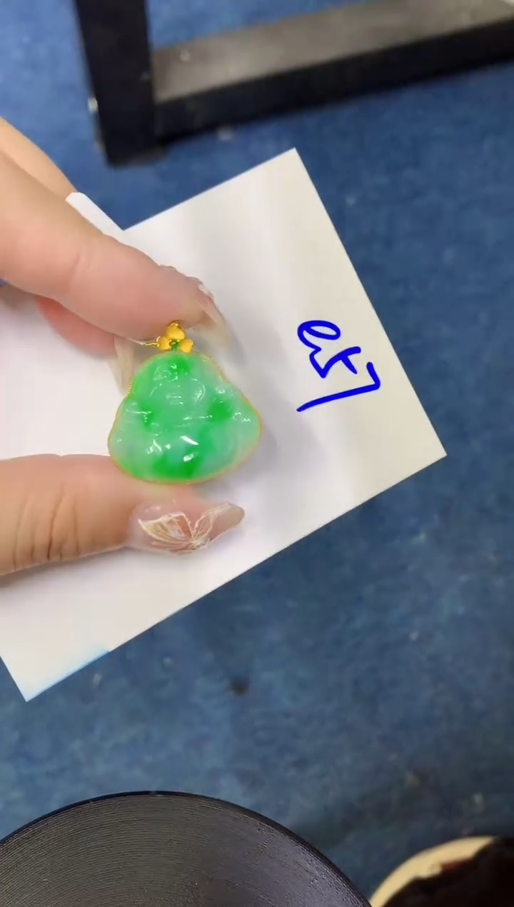 【闪购商品】翡翠颈饰18K金镶嵌000000000000