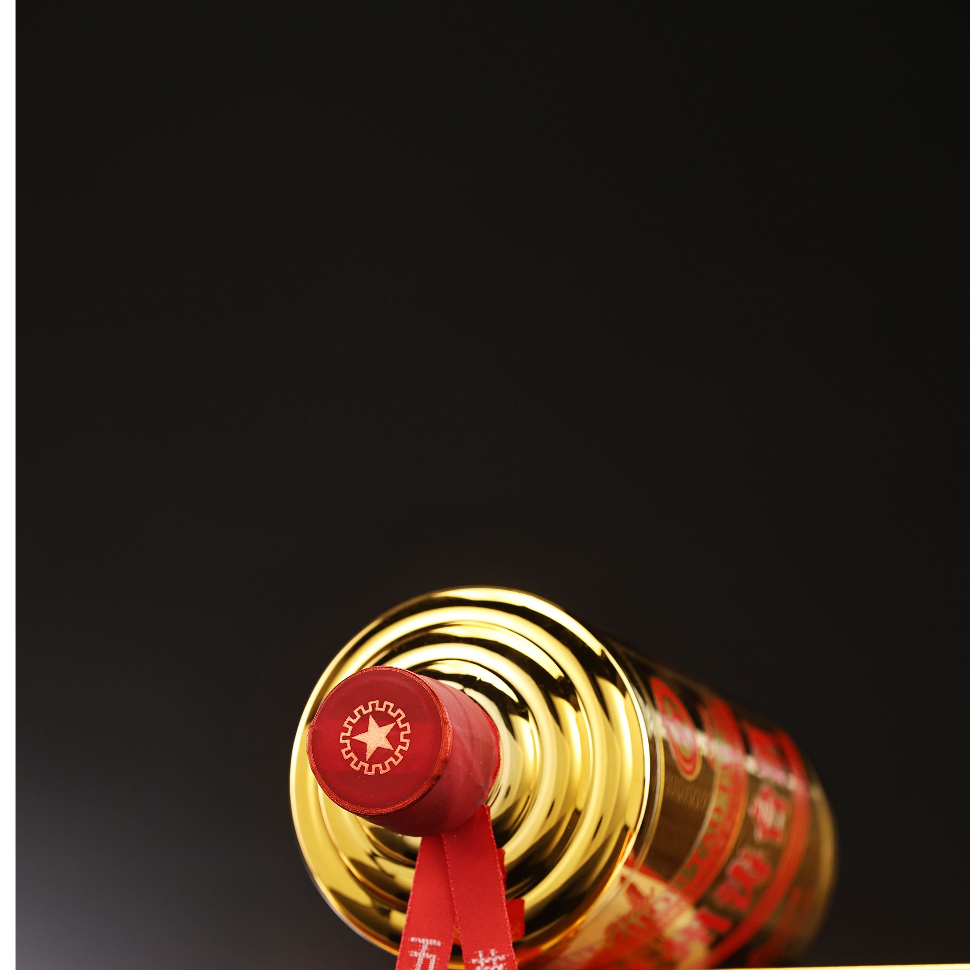 京总金色酱香型白酒53度500ml