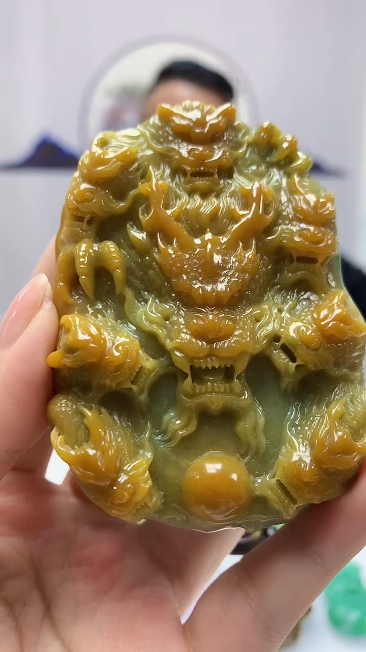 【闪购商品】定制翡翠未镶嵌4969ms-毛货130龙牌