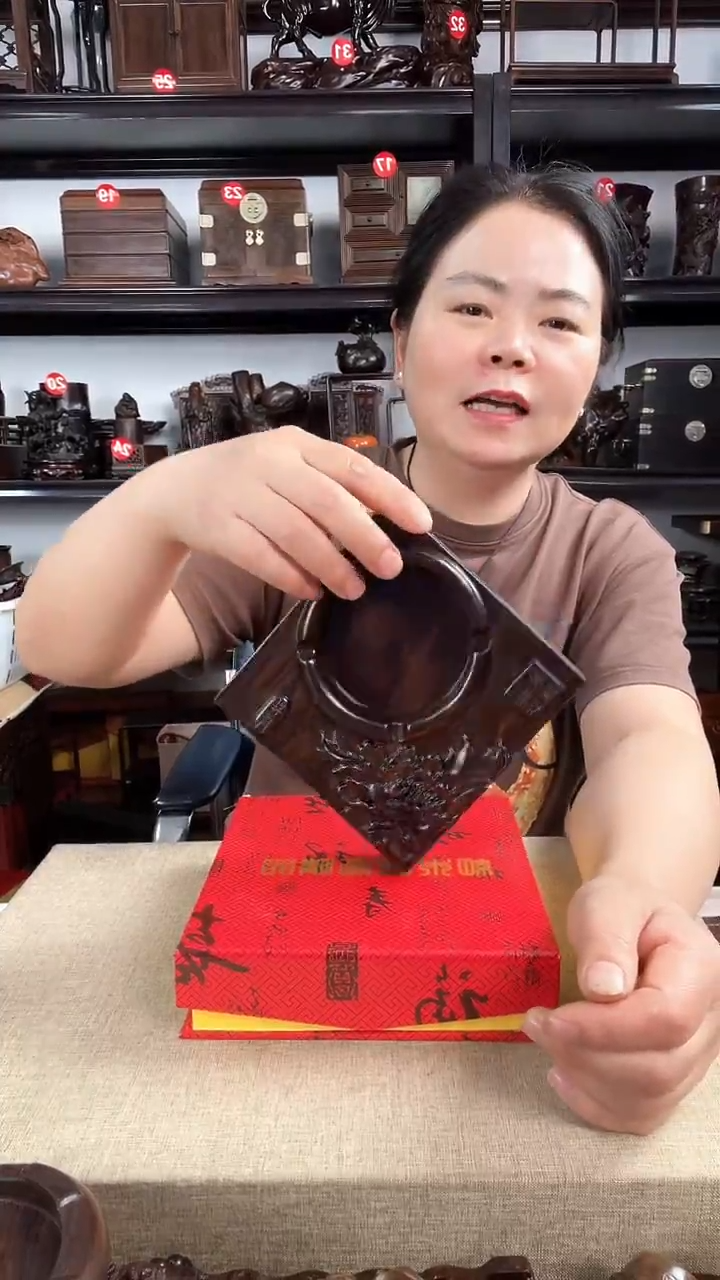 木149老李红木工艺品