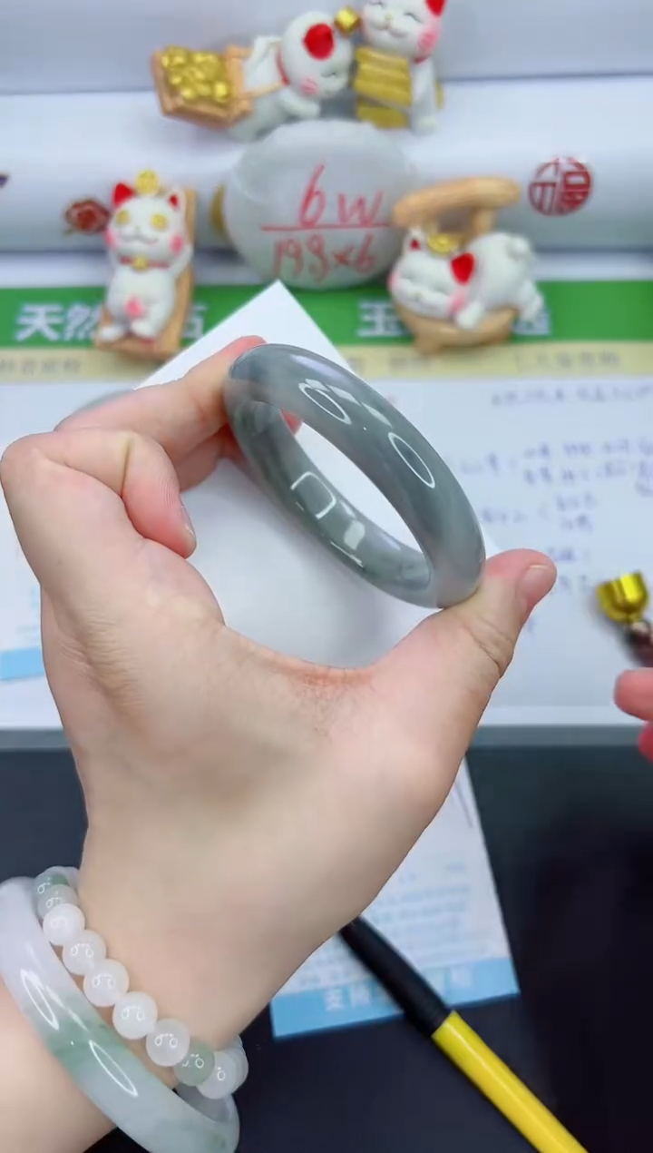 【闪购商品】石英质玉手镯未镶嵌267-54.6