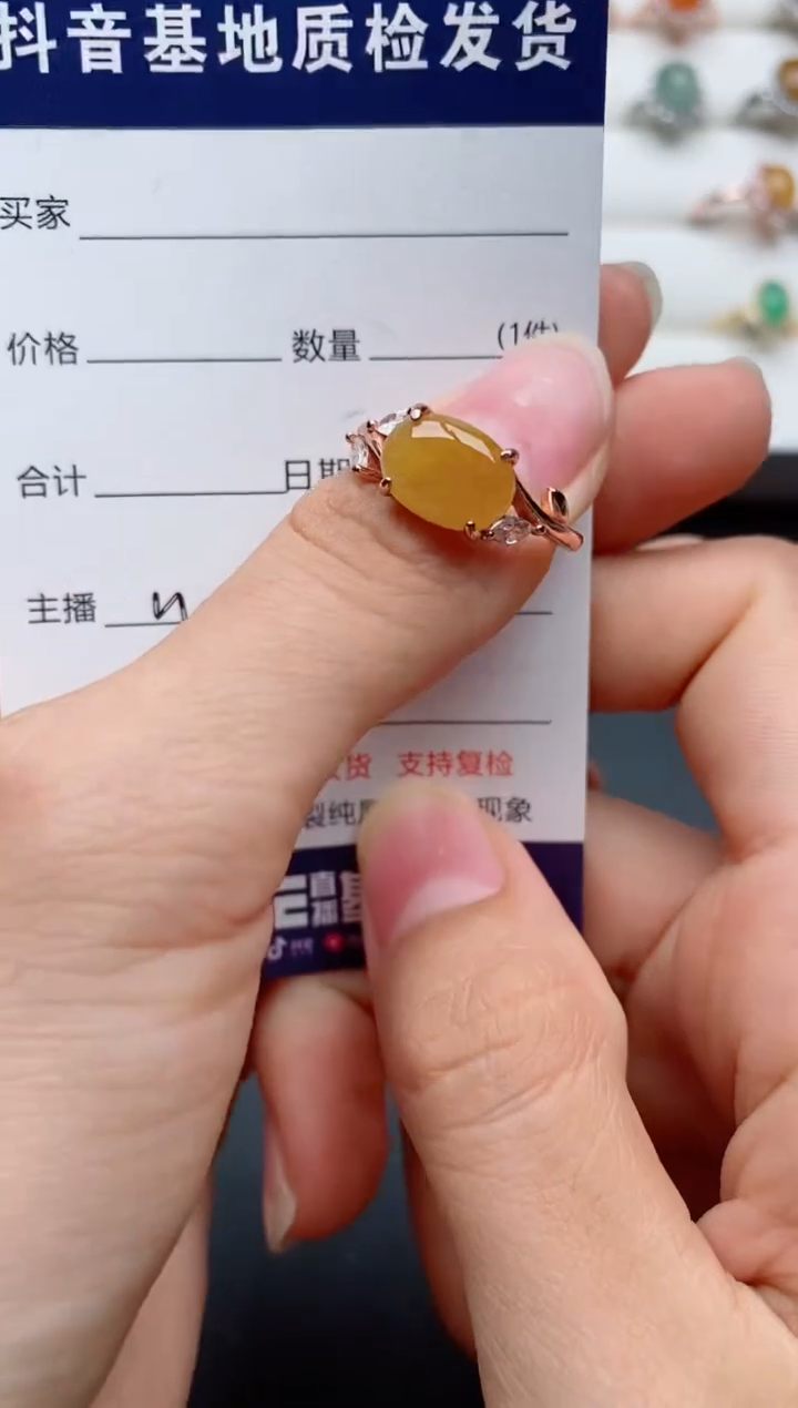 翡翠戒指银S925镶嵌......