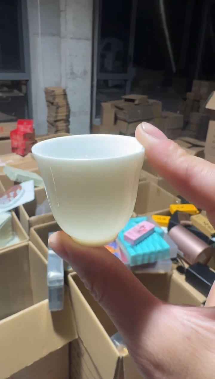 铜手指主人杯····