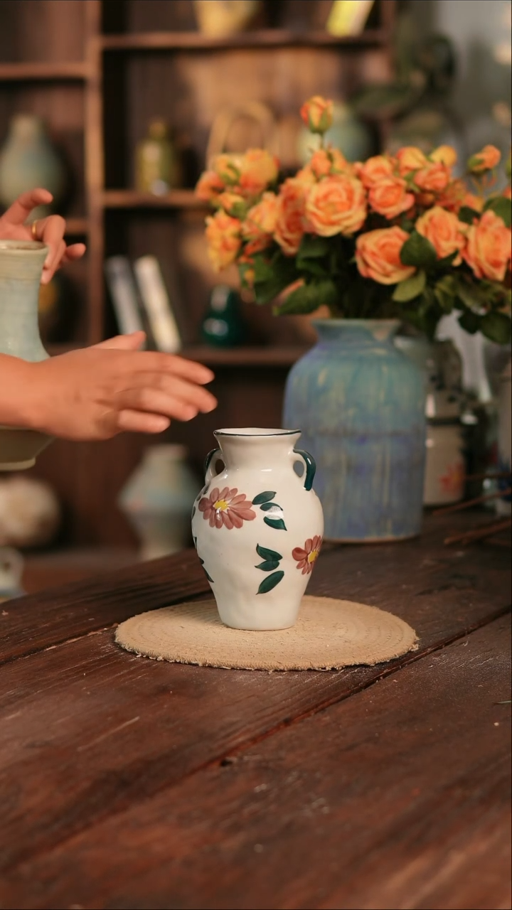 摆件4-168高16口6误差2无孔瑕疵