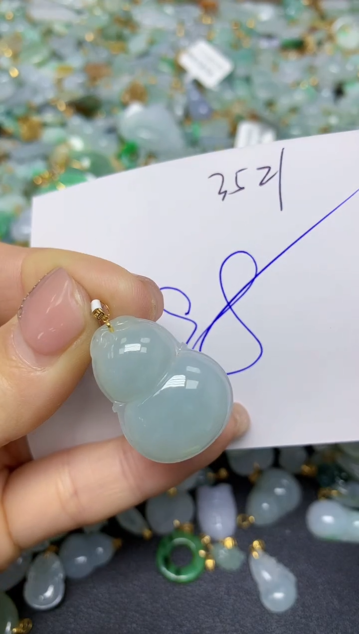 【闪购商品】翡翠挂件18K金镶嵌 天然翡翠A货