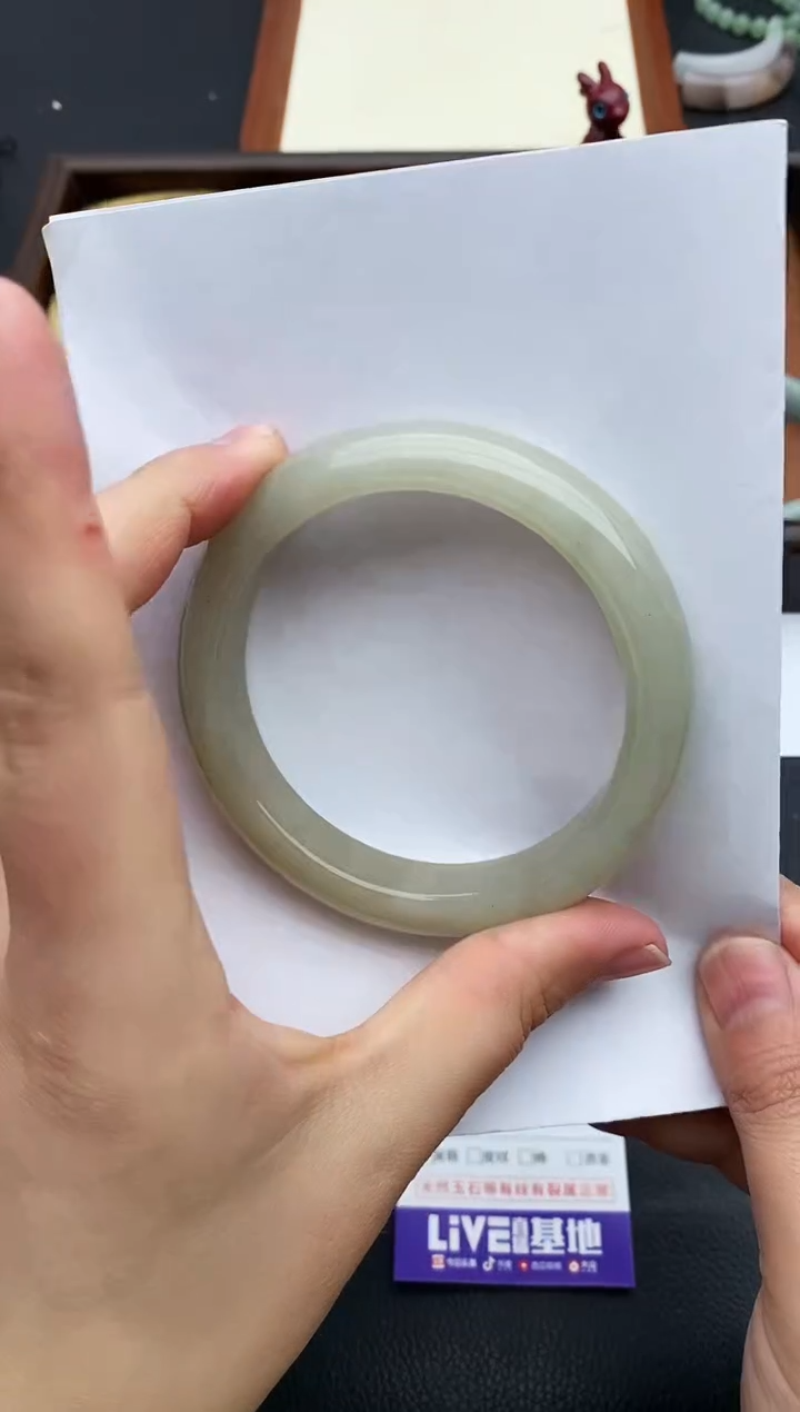 未镶嵌手镯石英质玉234+60/61