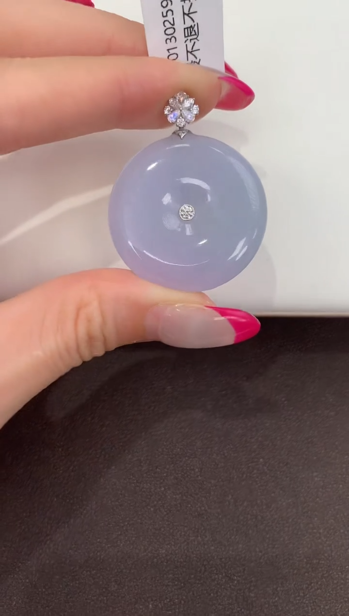 颈饰18K金镶嵌翡翠天然缅甸a货翡翠