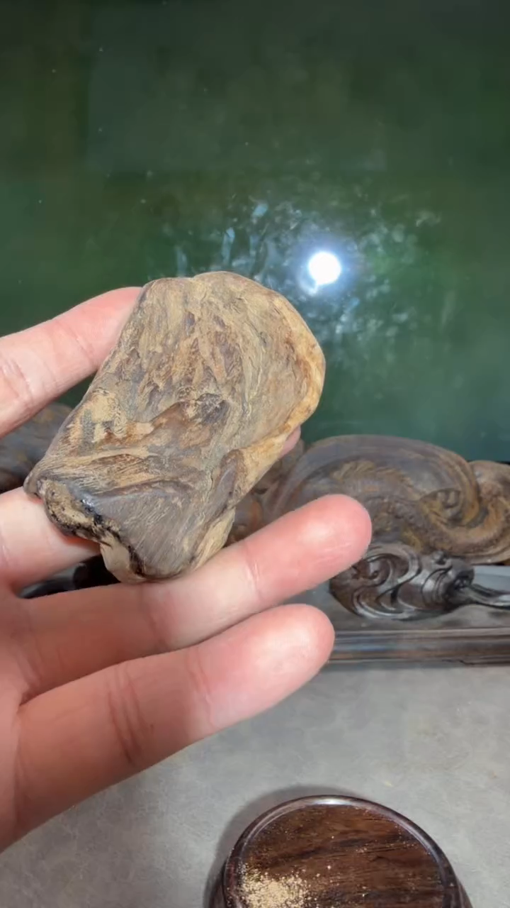 沉香手把件多样性发一