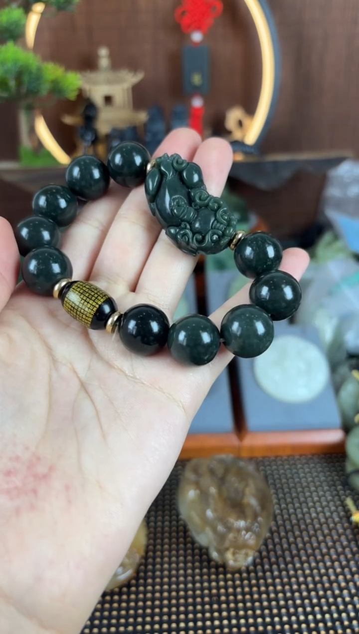 【闪购商品】和田玉颈饰未镶嵌1