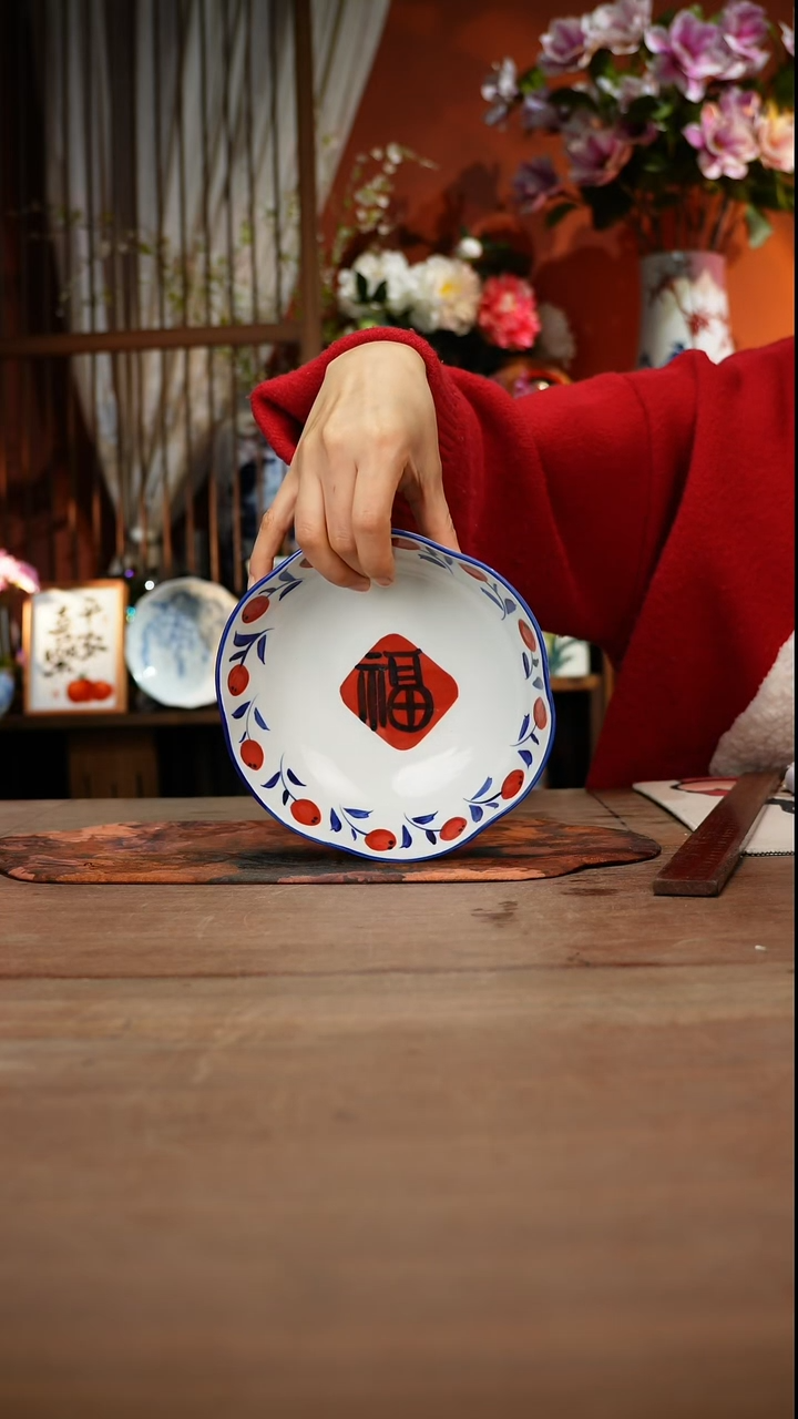 当代高温釉下彩手绘陶瓷餐具