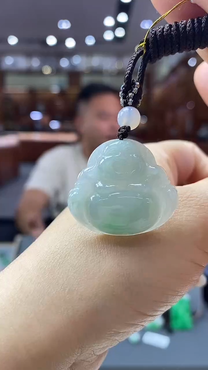 颈饰未镶嵌翡翠佛公