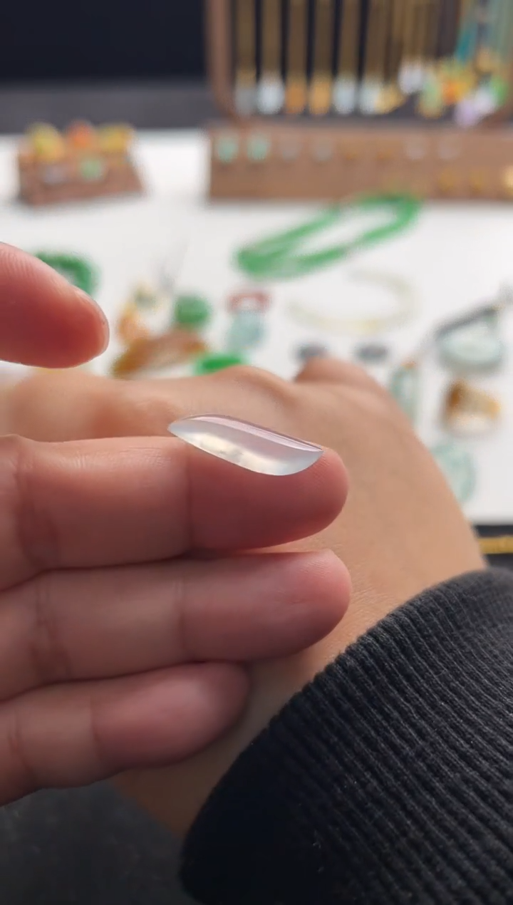 【闪购商品】定制翡翠未镶嵌480随行