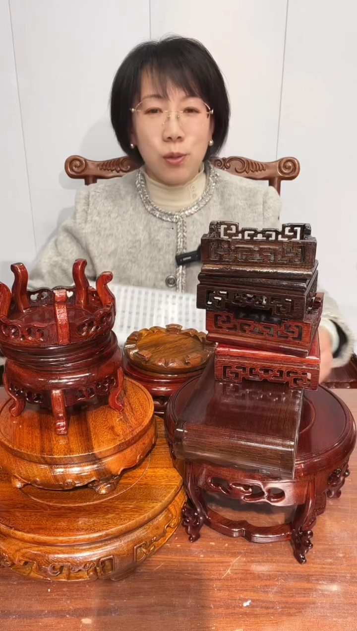 木学*一筐15个底座