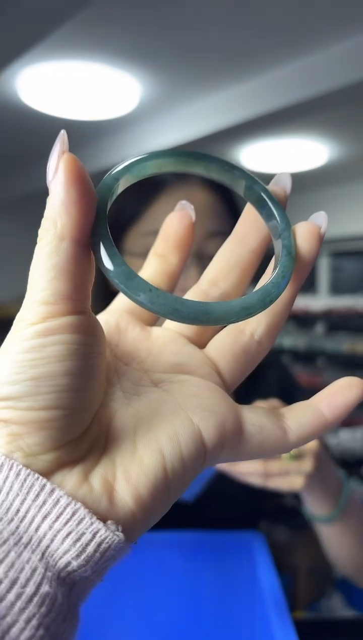 未镶嵌手镯翡翠圈口57**（多样性发一件）