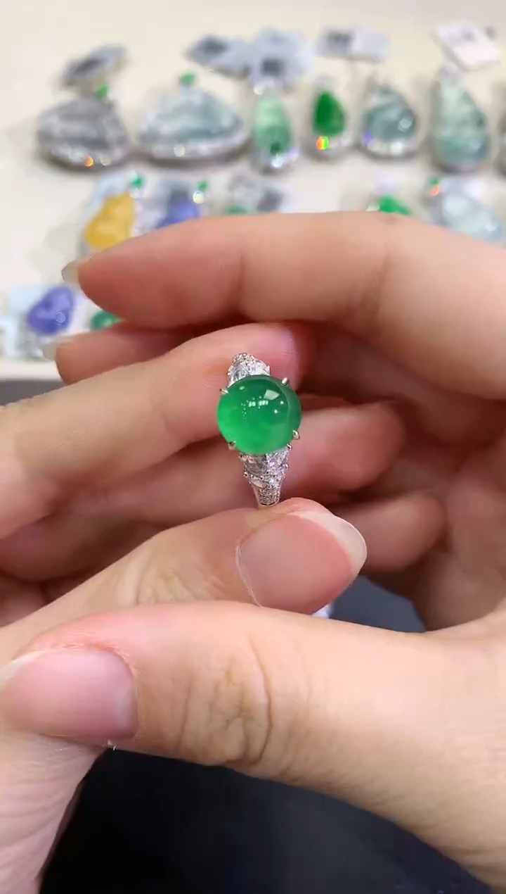 【闪购商品】翡翠戒指18K金镶嵌A3     