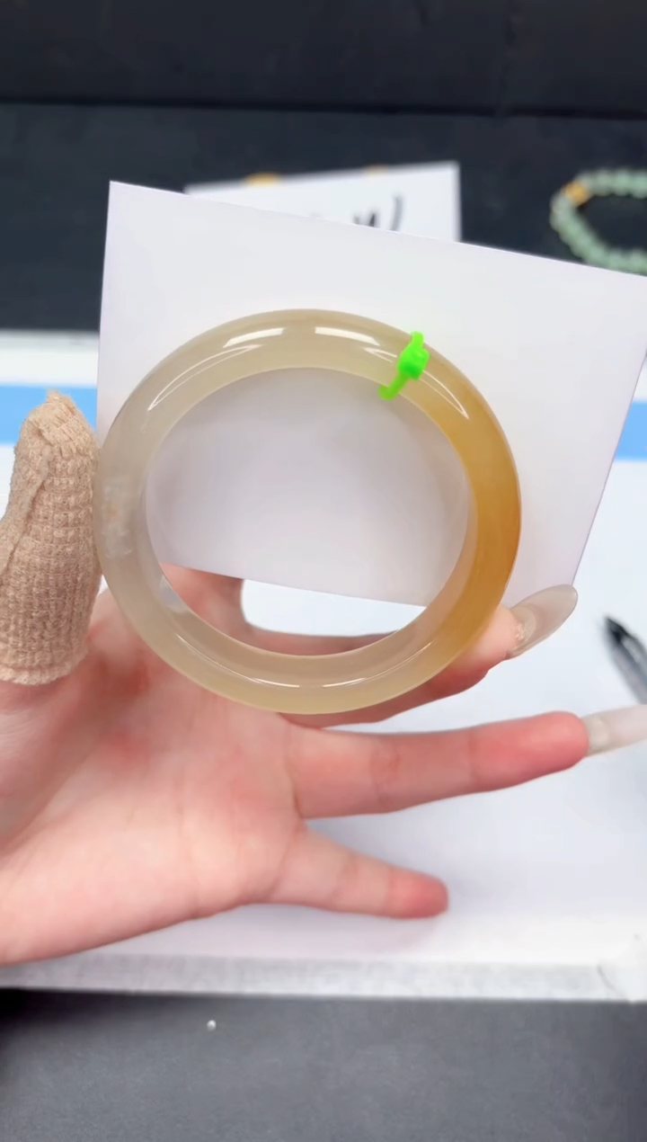 【闪购商品】石英质玉手镯未镶嵌111-55.8