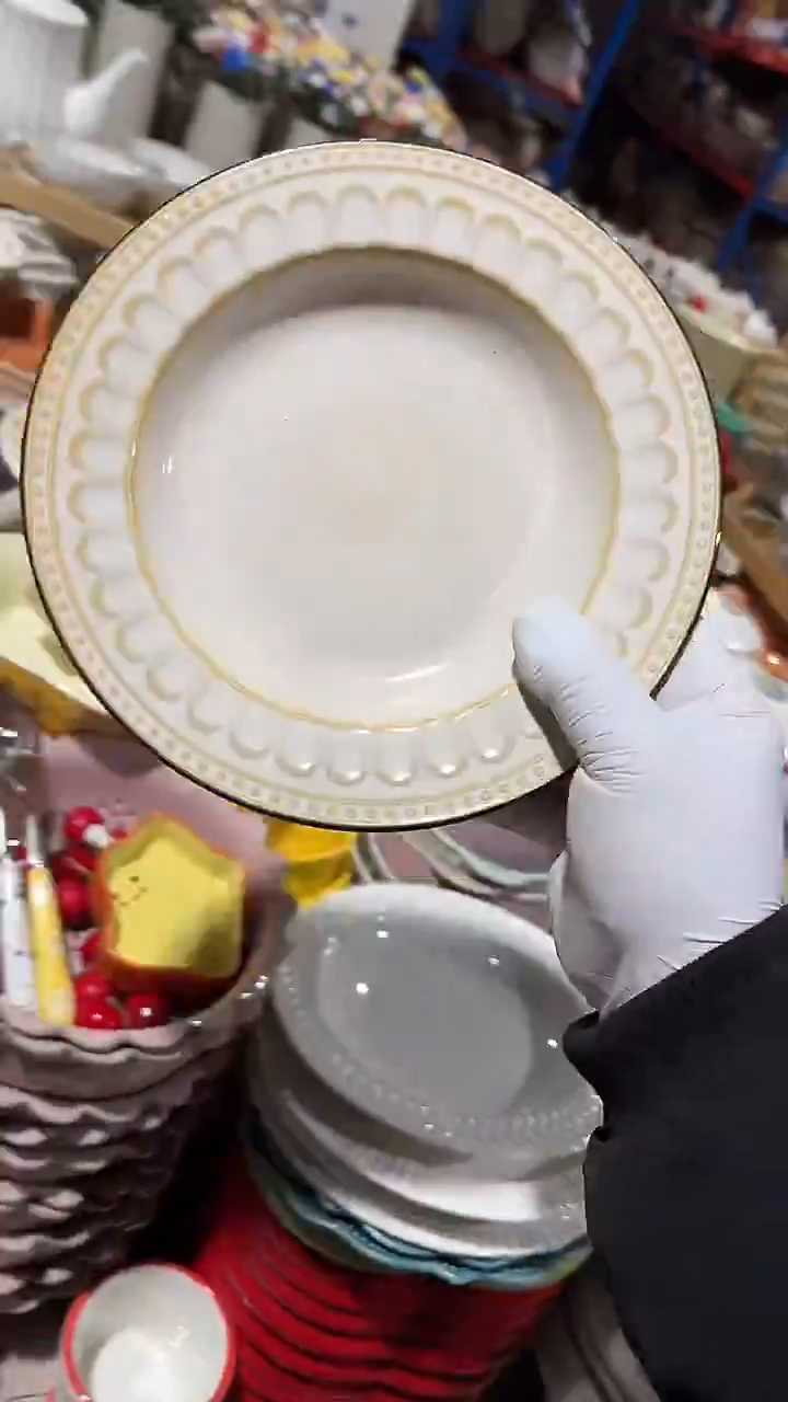 陶瓷草帽深盘微瑕 凑满20元包邮