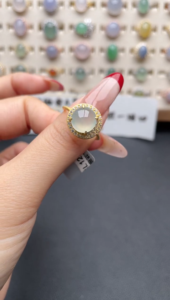 【闪购商品】翡翠戒指银S925镶嵌一物一证一礼盒