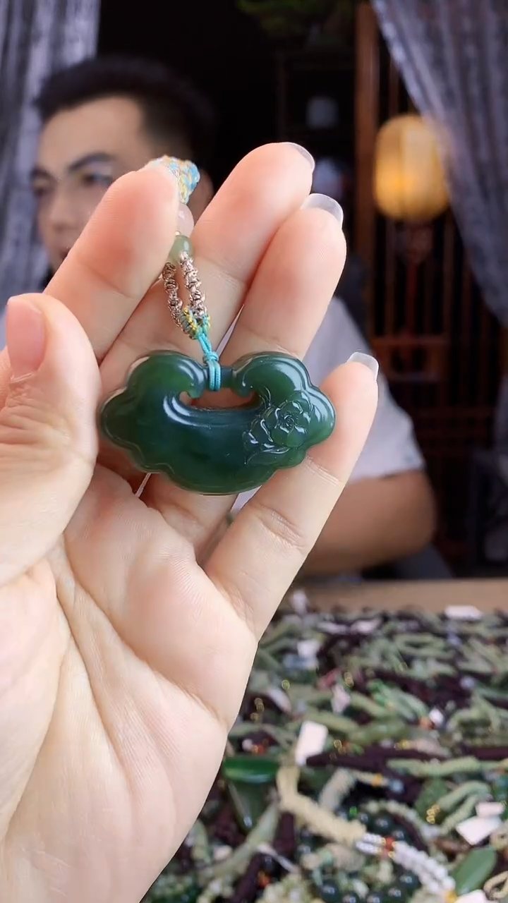 和田玉未镶嵌挂件多样性发货拍一发一