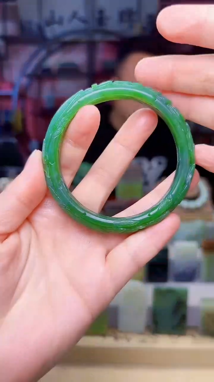 未镶嵌和田玉把件177   58