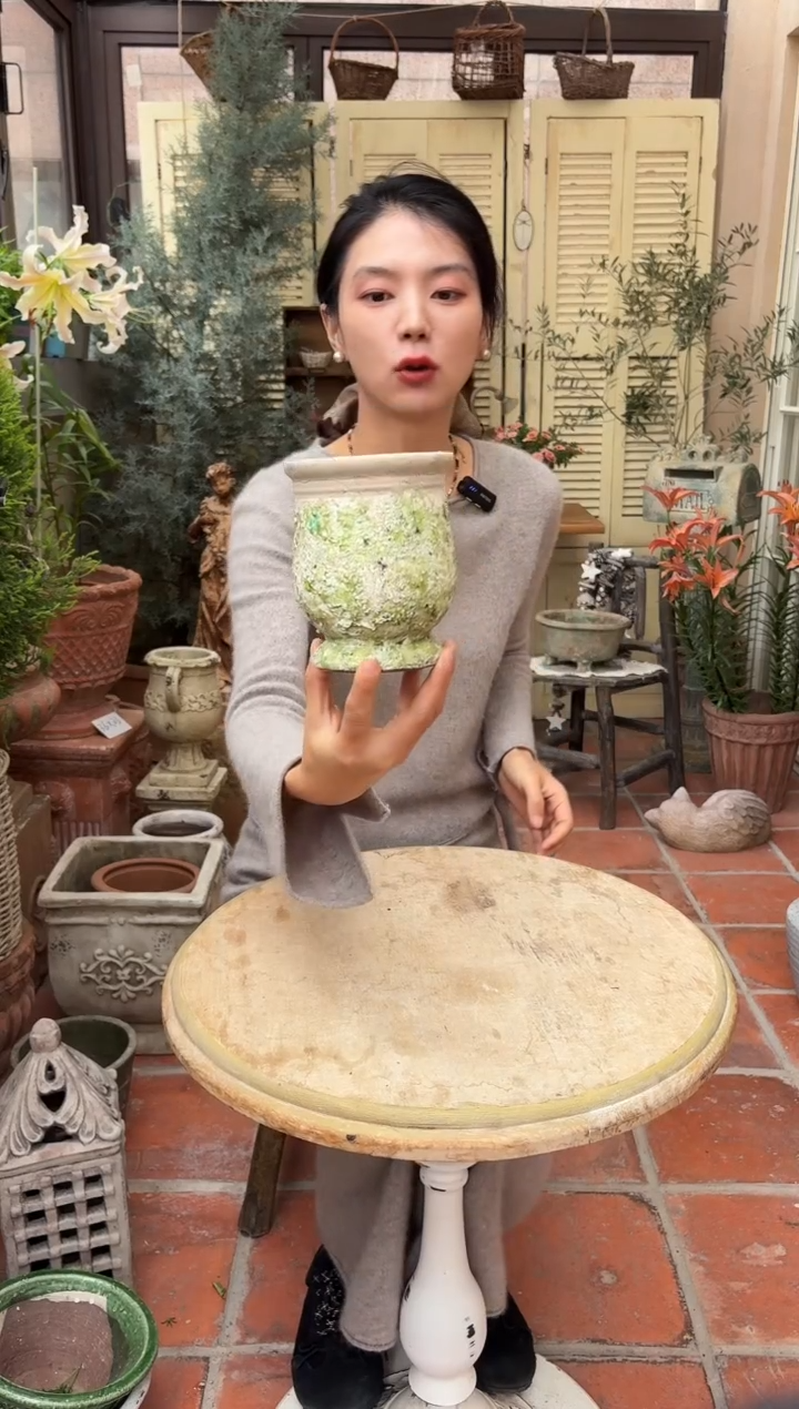 釉面小奖杯口径11高度14