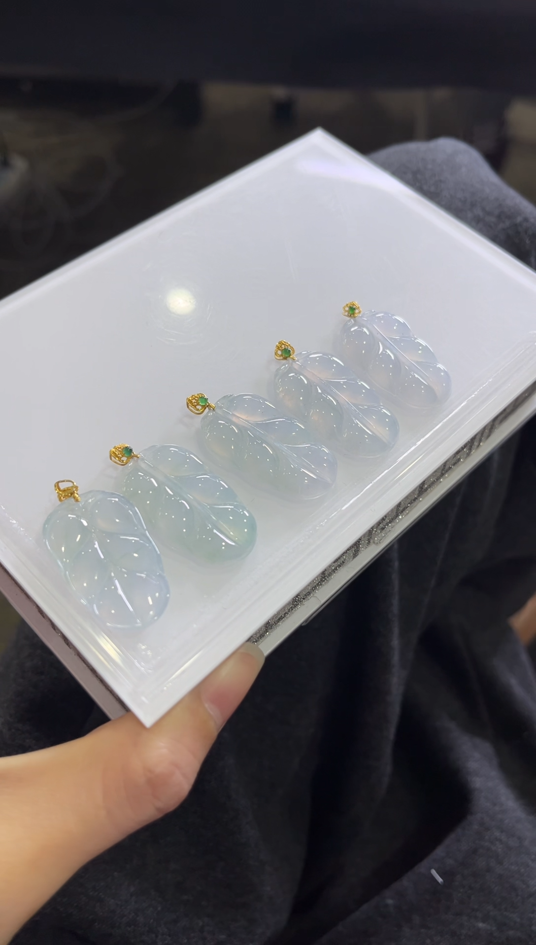 【闪购商品】翡翠颈饰18K金镶嵌D192 /多样性发一件/配绳子
