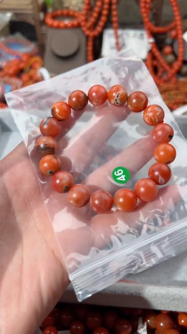 【闪购商品】南红玛瑙手串未镶嵌12+