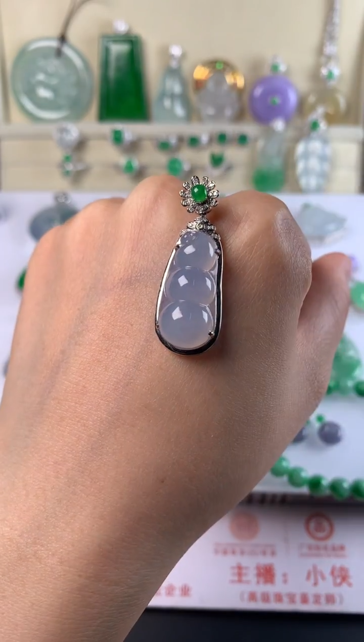 吊坠(不含链)18K金镶嵌翡翠吊坠