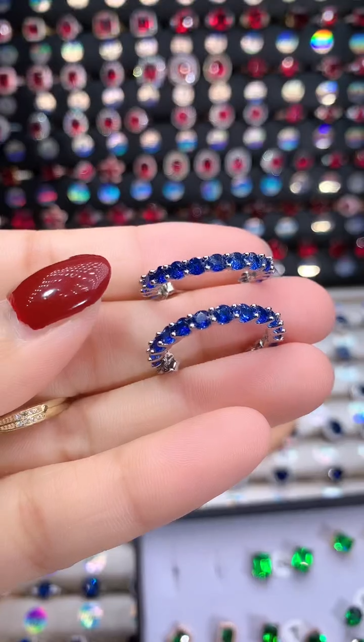 【闪购商品】蓝宝石耳饰银S925镶嵌银色