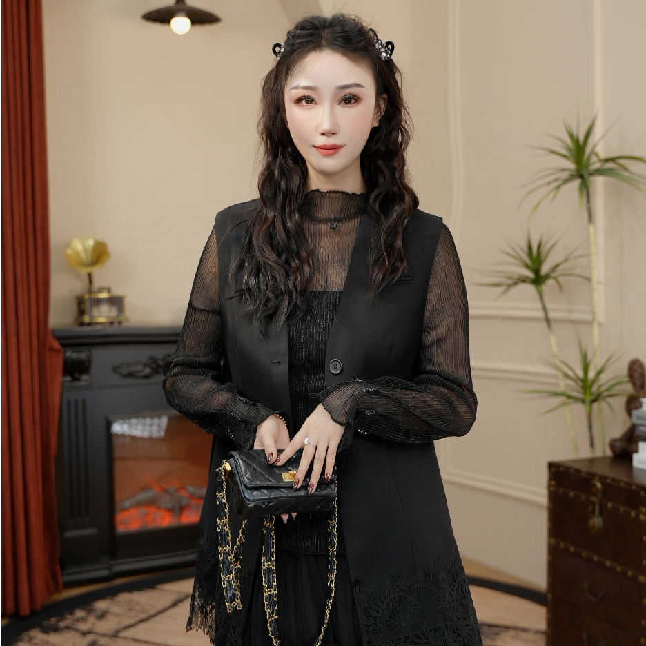 JR·雪姐·路易夫人-91033高级感拼接蕾丝显瘦V领无袖马甲外套