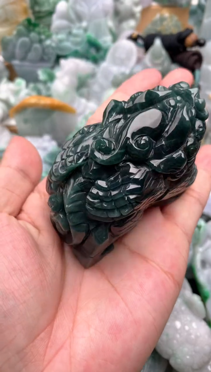 吊坠(不含链)未镶嵌翡翠1