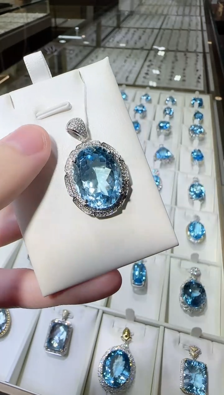 颈饰托帕石银S925镶嵌15*20mm