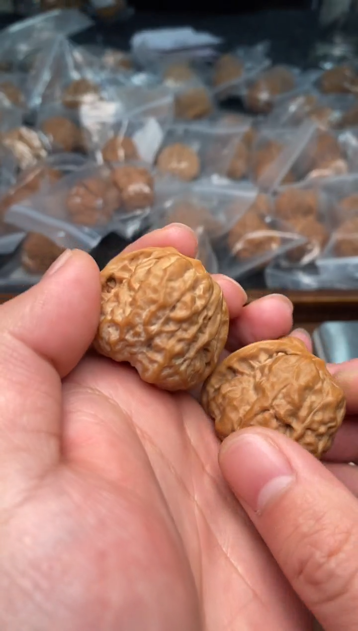 【闪购商品】文玩核桃把件G25号36尺蛤蟆