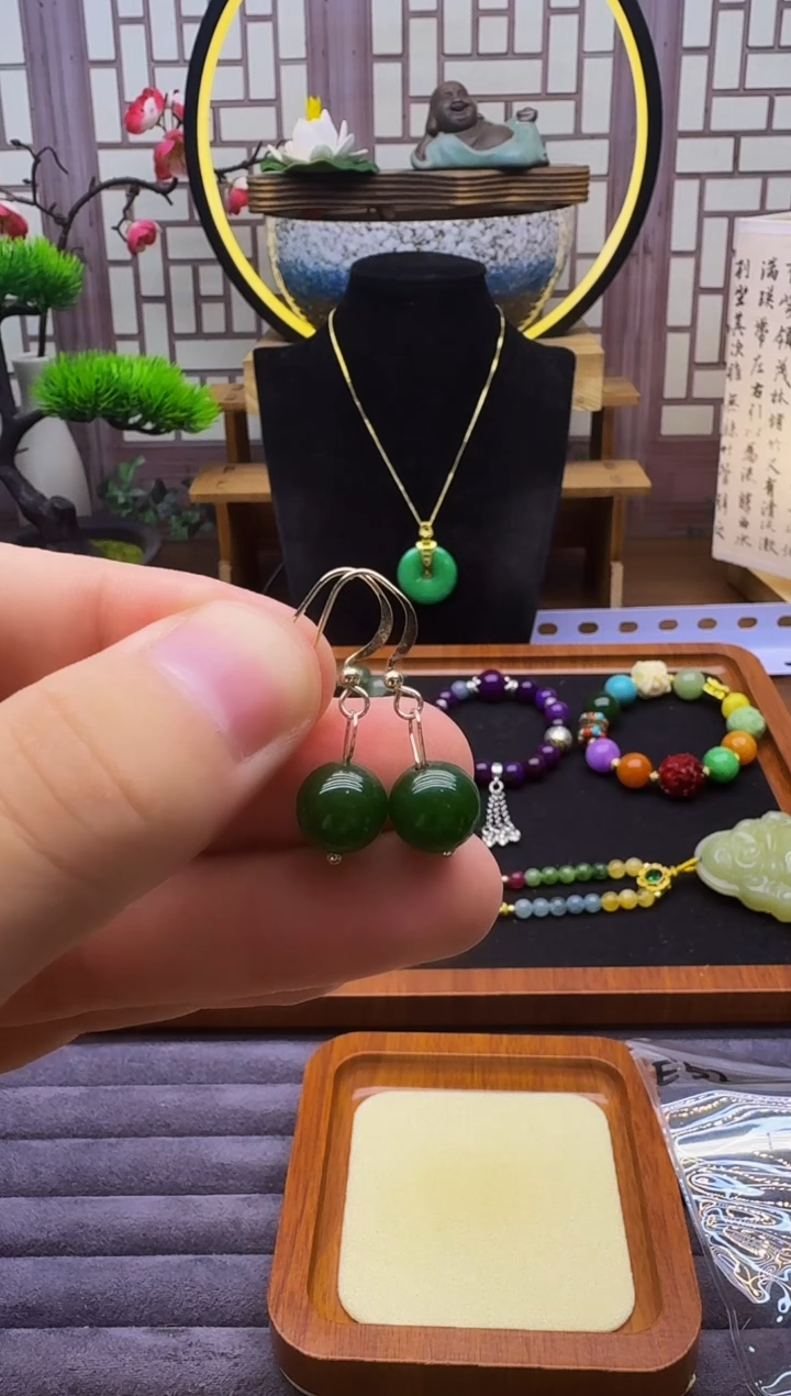 和田玉14K金镶嵌耳饰E52