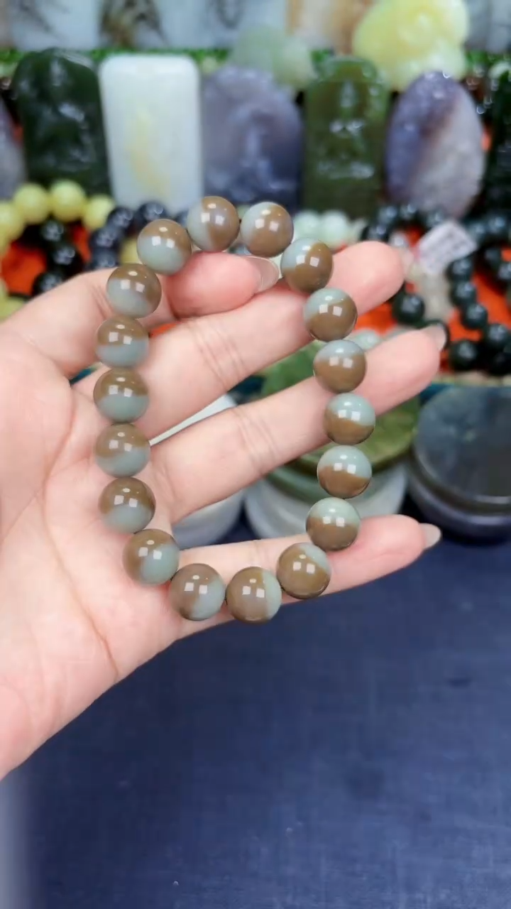 颈饰未镶嵌和田玉和田玉