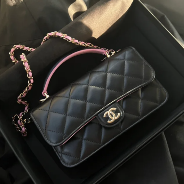 99新 Chanel/香奈儿 -100 小花6欢  23P CF 手提WOC 17cm 黑色包