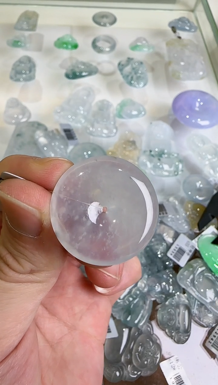 【闪购商品】翡翠吊坠(不含链)未镶嵌··