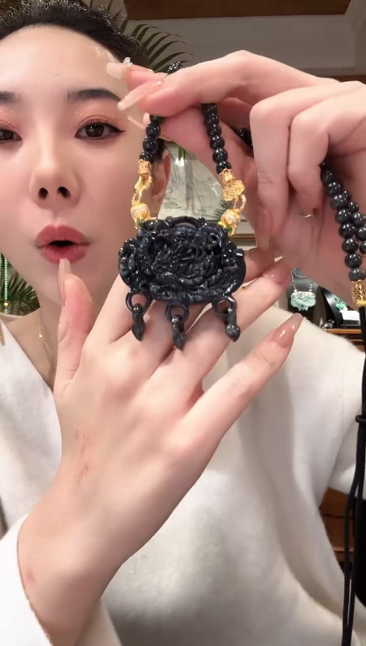 【闪购商品】翡翠颈饰未镶嵌国风