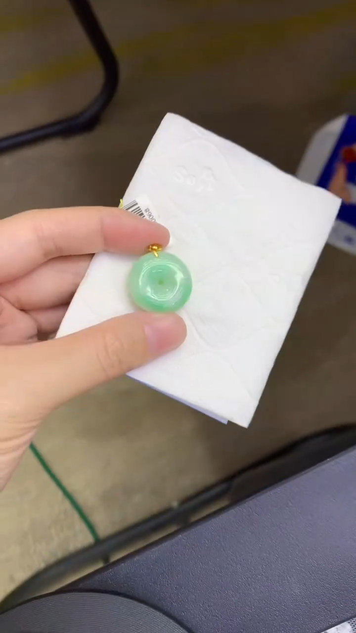 颈饰未镶嵌翡翠天然缅甸翡翠A货