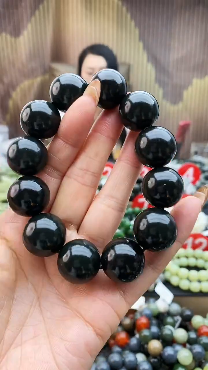 未镶嵌手串和田玉黑青20有包容