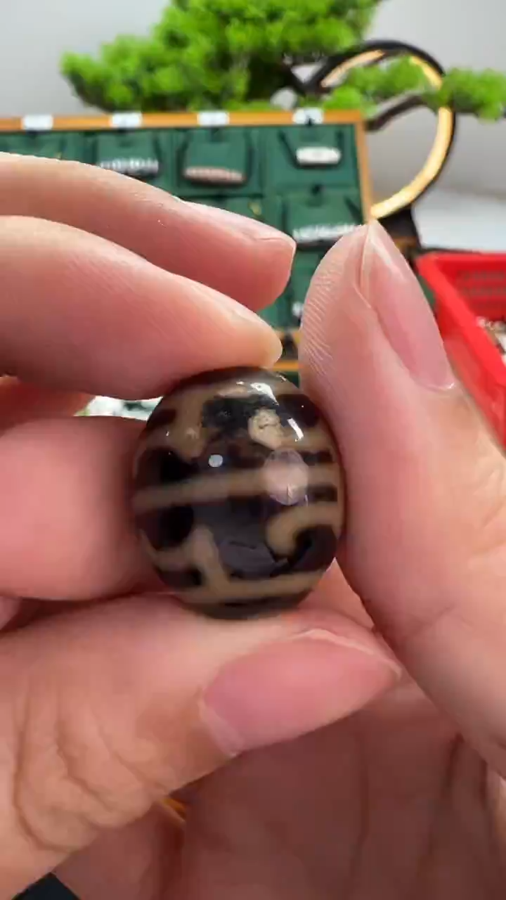 玛瑙/玉髓（覆膜）颈饰未镶嵌57.（微瑕随机发货）