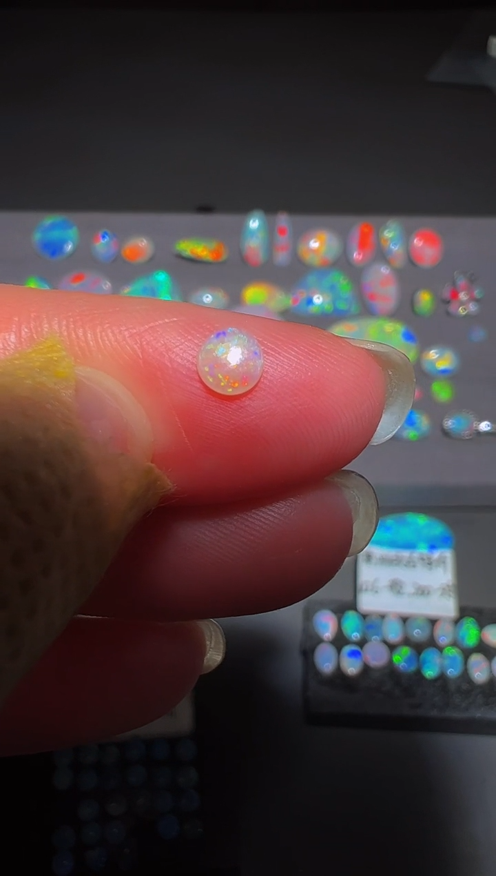 银S925镶嵌欧泊裸石可乐澳洲天然欧泊特价4*4