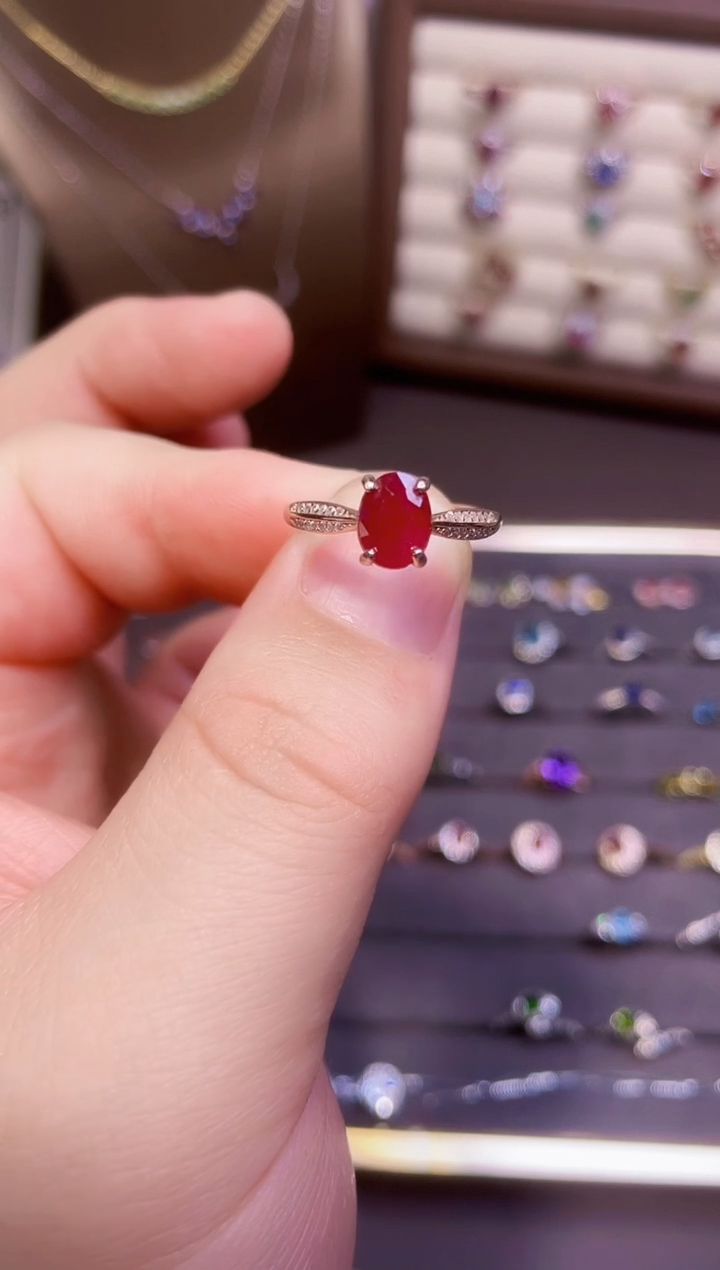 【闪购商品】红宝石戒指银S925镶嵌一枚