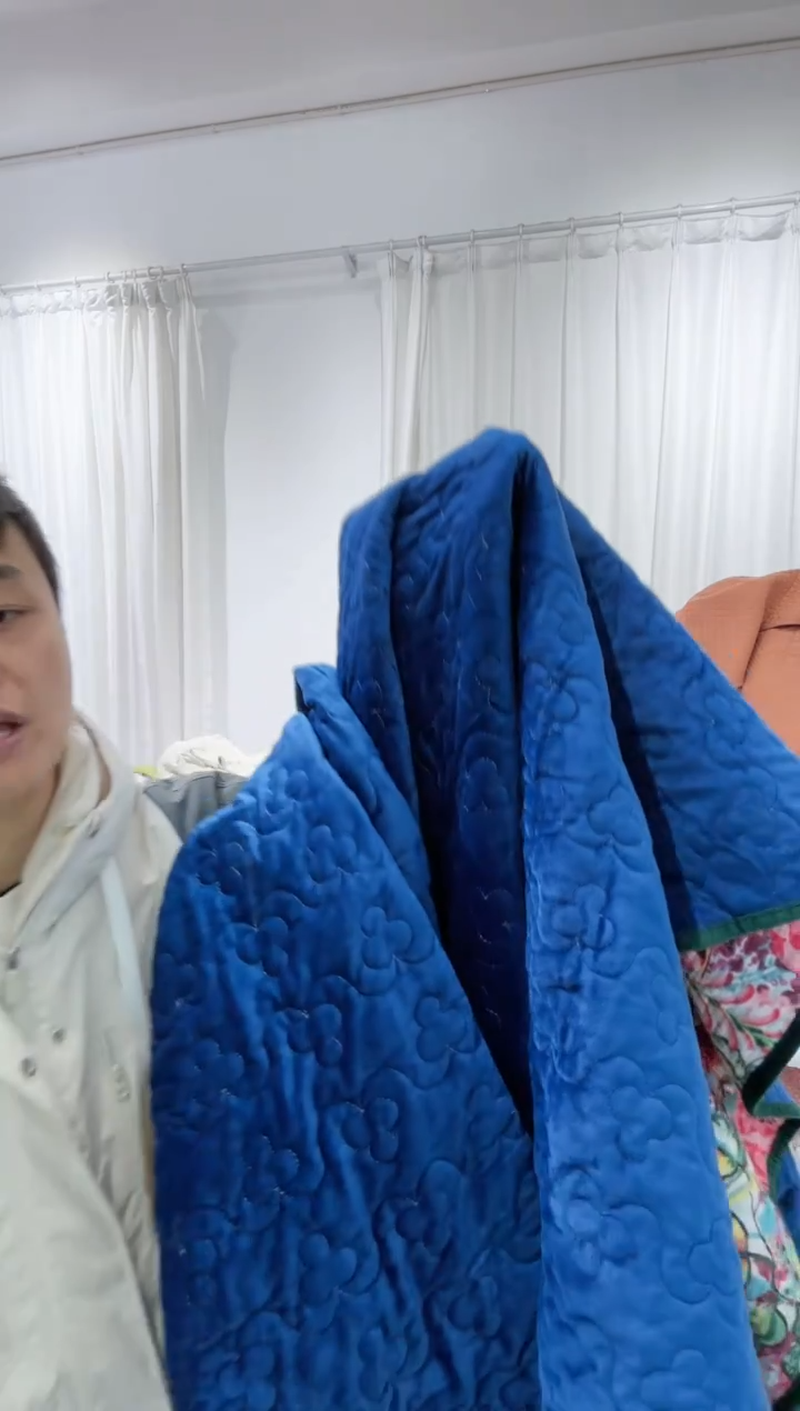 棉200*230纯棉绒床盖98号微瑕